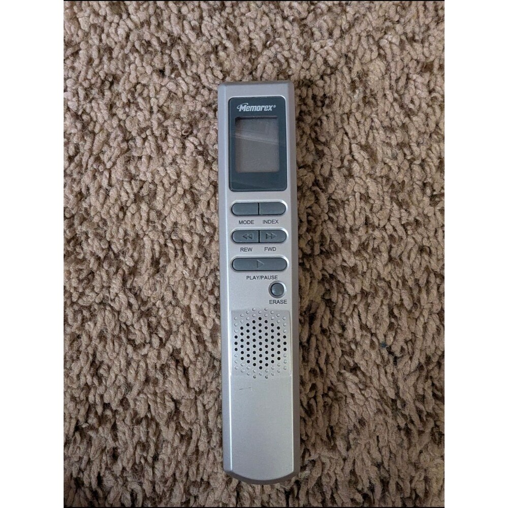 Memorex MB0035 Digital Voice Recorder 60-Minute Silver Portable Dictaphone